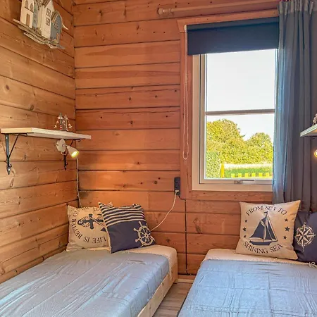 Holiday home 3 Bedroom Beautiful In *