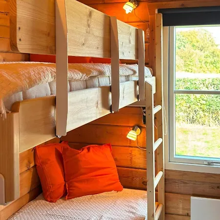 Holiday home 3 Bedroom Beautiful In *