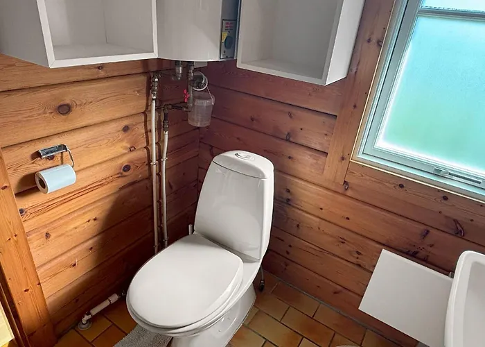 3 Bedroom Beautiful In Holiday home *